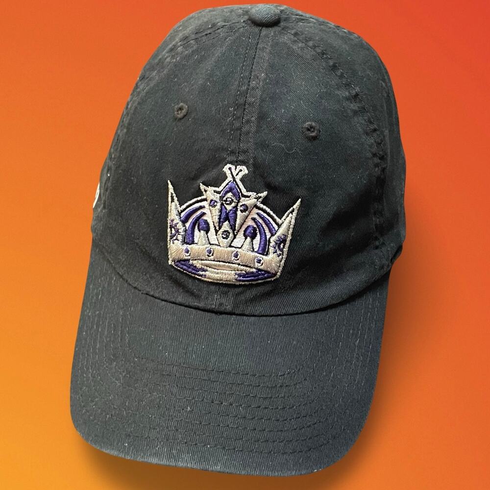 CCM LA Kings Crown Dad Hat Black Purple Silver Hockey Cap NHL Logo Vintage